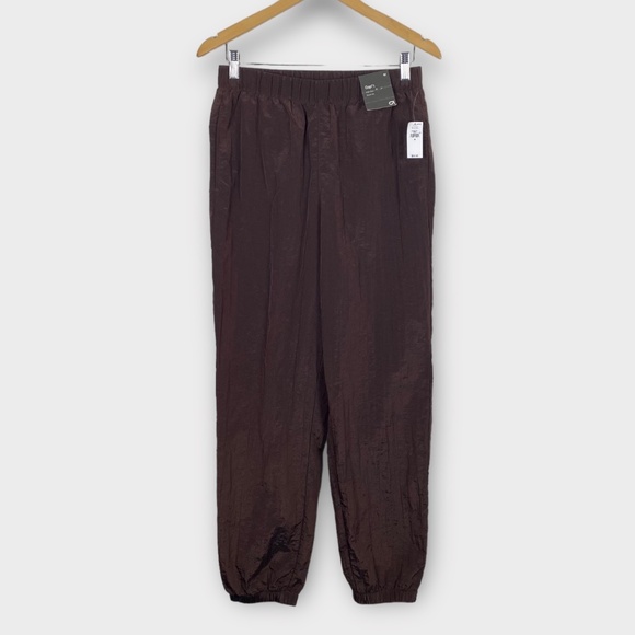 GapFit Lustre Windbreaker Jogger Brown Medium - Picture 3 of 11